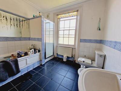 Picture 9